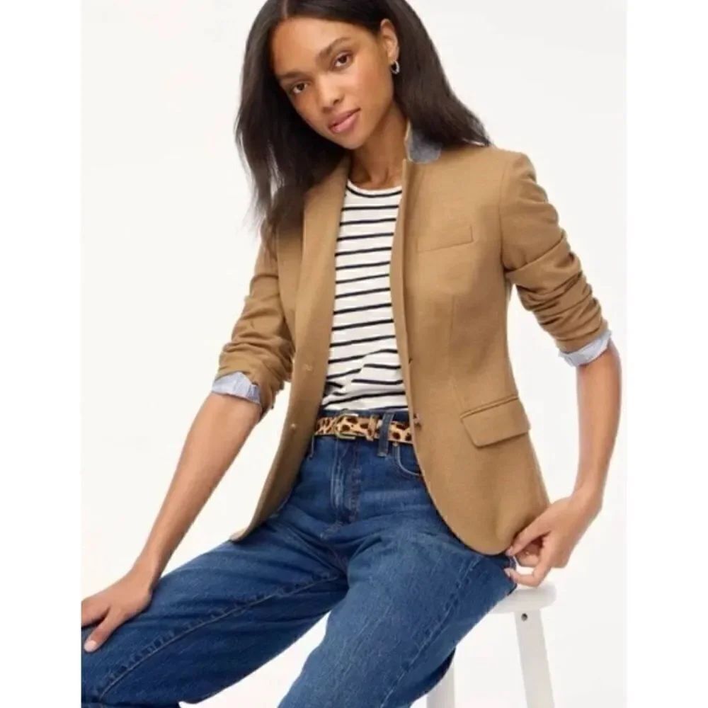 J.Crew Original Schoolboy  Wool Blend Blazer in Camel Size 0 / excellent